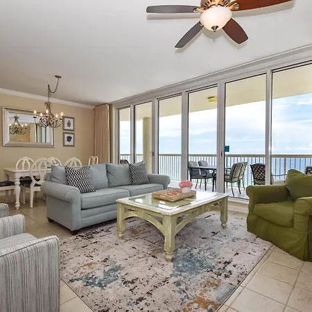 Silver Beach Towers W1604